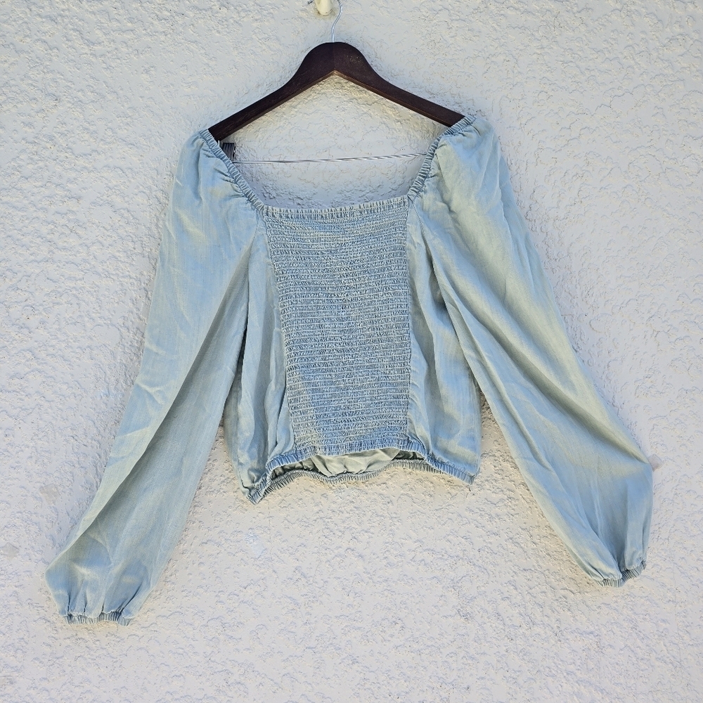 Anthropologie Cloth & Stone Smocked Chambray Long sleeve Top Size XL - Picture 7 of 11